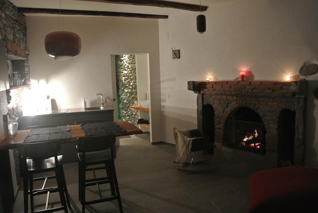 A Cà balade in Design Apartamento Miglieglia Quarto foto