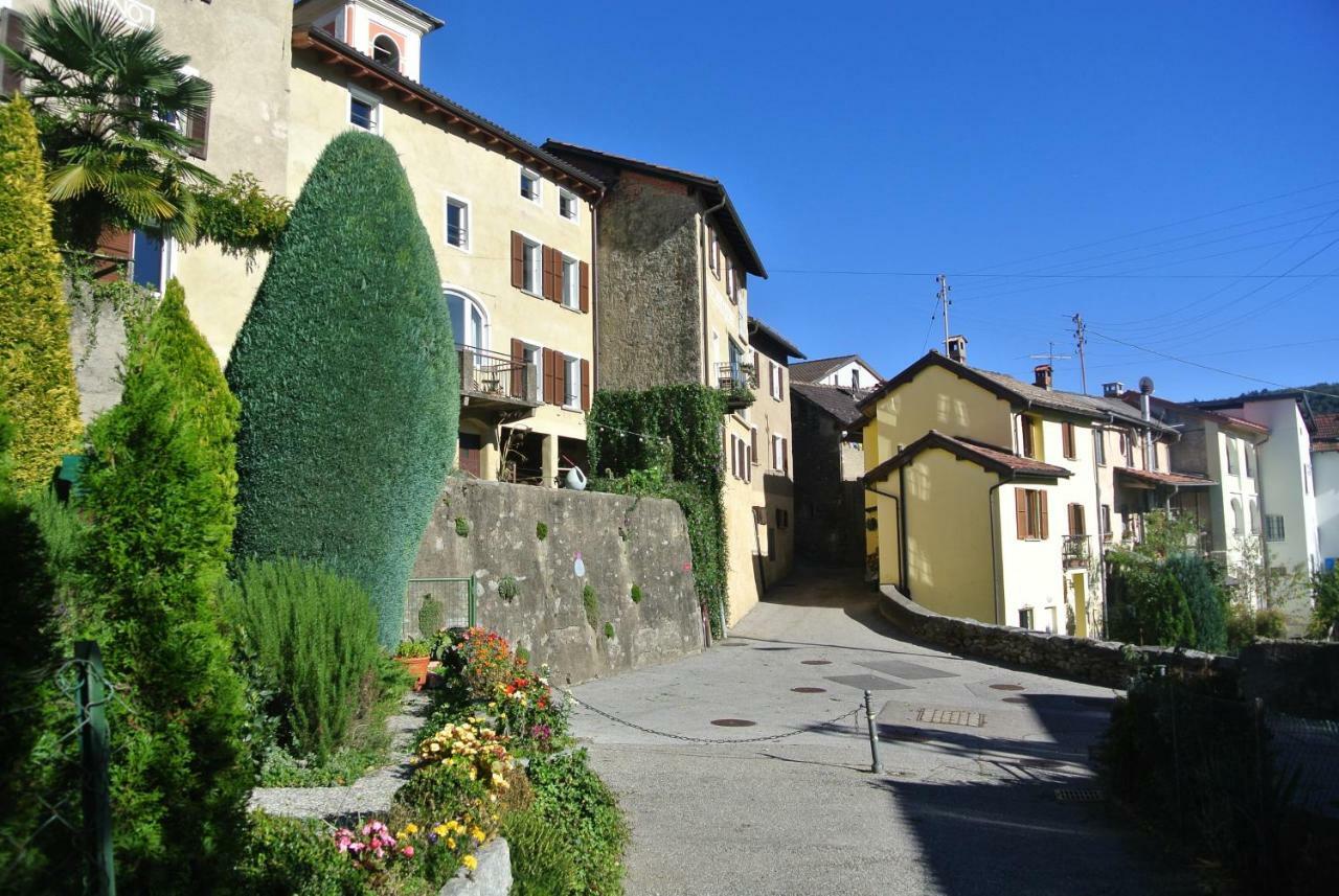 A Cà balade in Design Apartamento Miglieglia Exterior foto